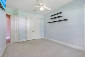 S Hampshire Ct-S1608-024.jpg
