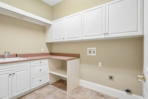 S Hampshire Ct-S1608-032.jpg
