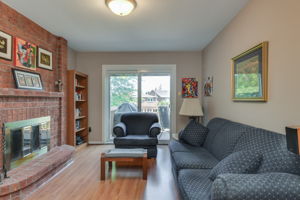  6103 Camgreen Cir, Mississauga, ON L5N 4N2, US Photo 4