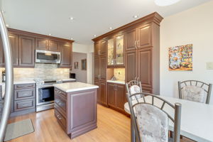  6103 Camgreen Cir, Mississauga, ON L5N 4N2, US Photo 10