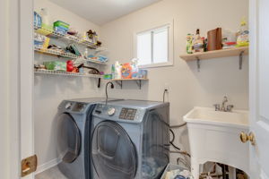  6103 Camgreen Cir, Mississauga, ON L5N 4N2, US Photo 18