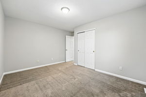  Photo 36