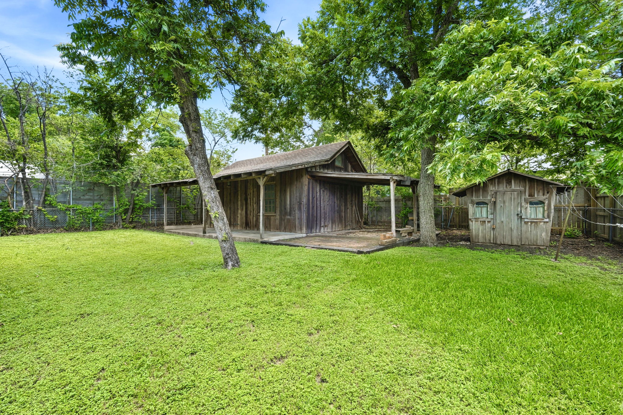 Back Yard/ Outbuildings