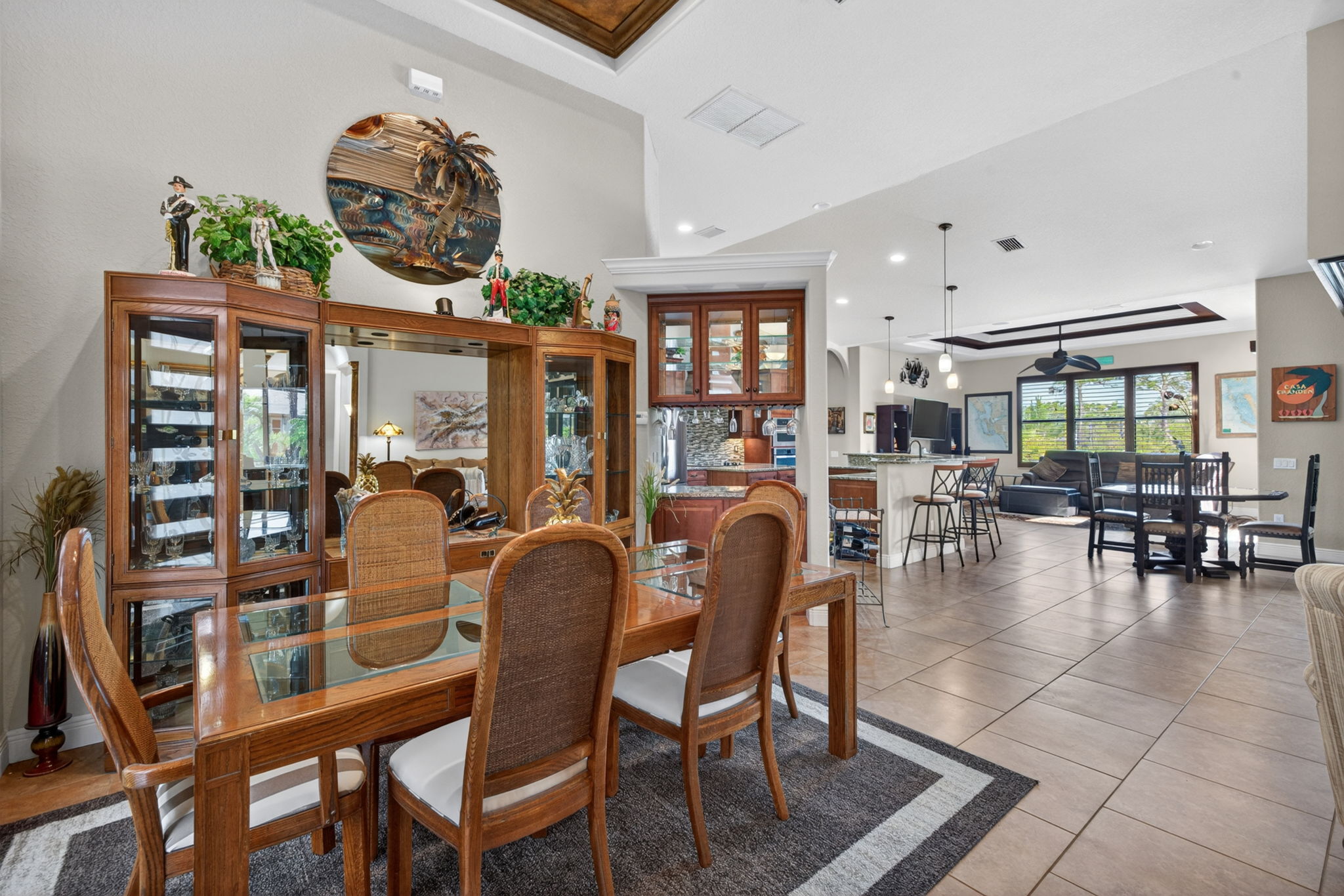 Dining Room 2 of 2