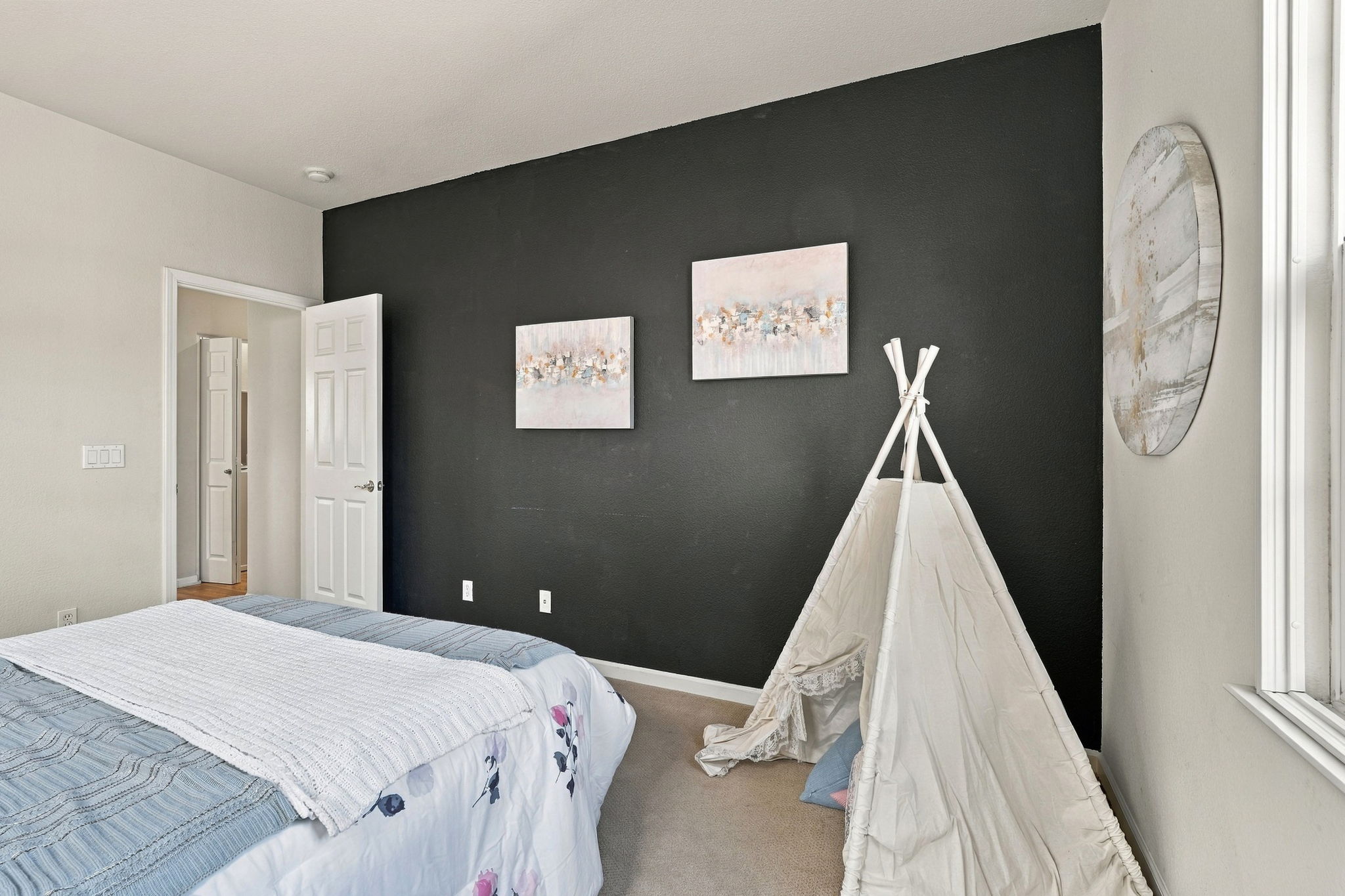 015_F8_611 Adeline Ave
