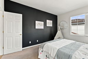 014_F8_611 Adeline Ave