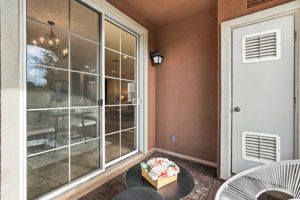 029_F8_611 Adeline Ave