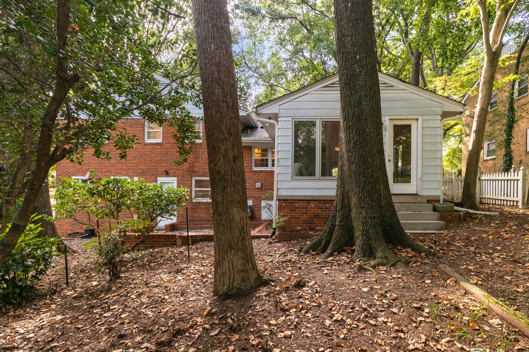 611 Catalina Dr-28