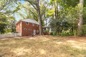 611 Catalina Dr-29