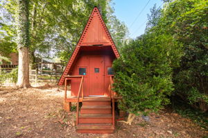 611 Catalina Dr-31