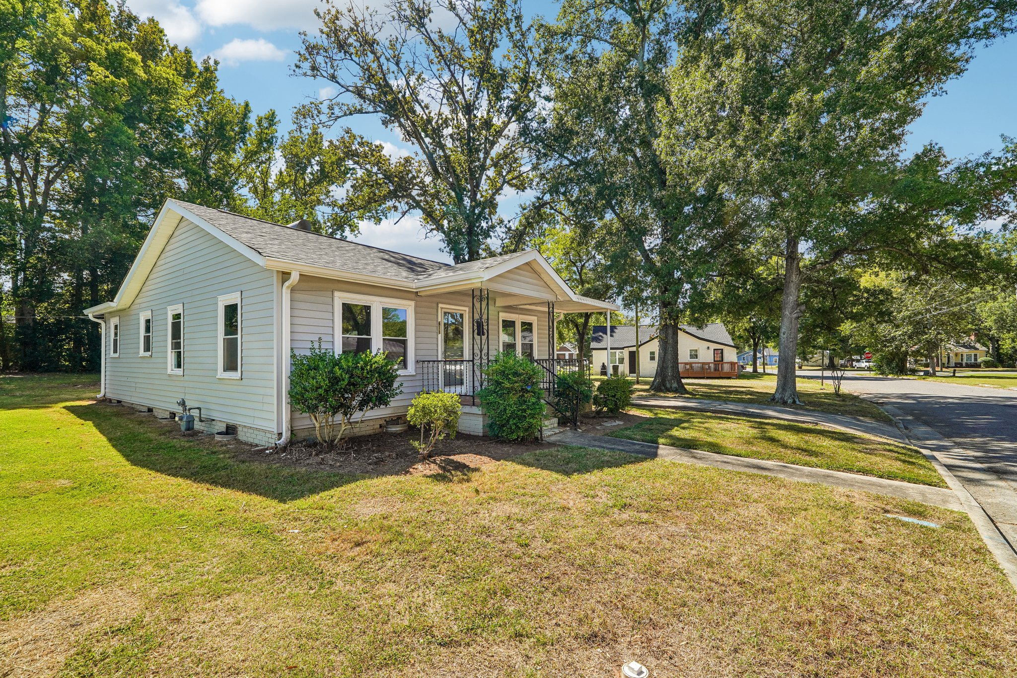 Clarinda St-S3009-004.jpg
