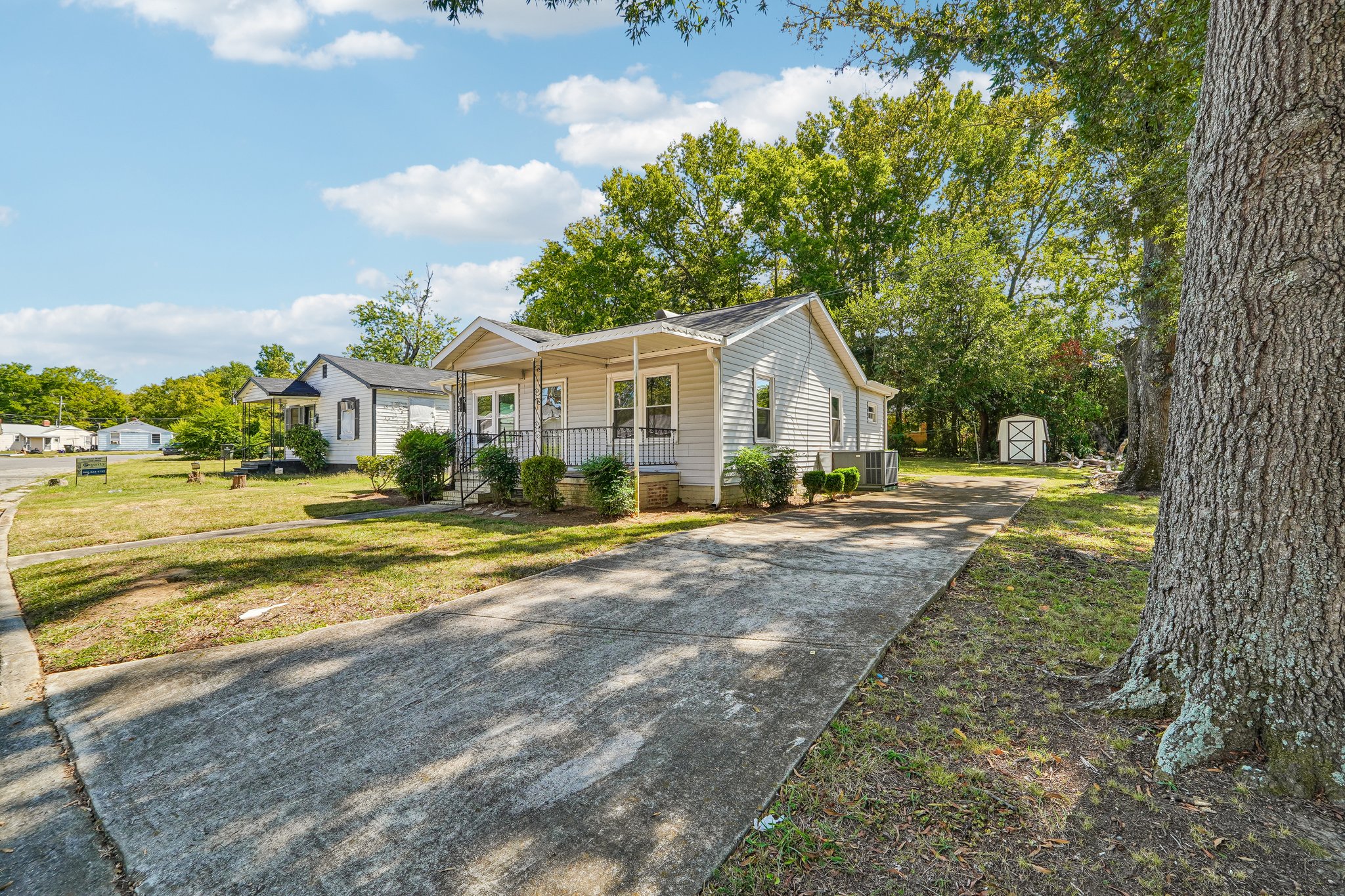 Clarinda St-S3009-005.jpg