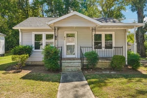 Clarinda St-S3009-001.jpg