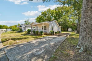 Clarinda St-S3009-005.jpg