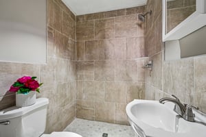 Clarinda St-S3009-022.jpg