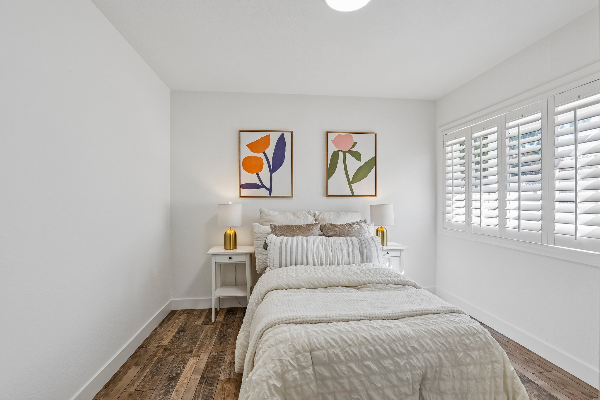611 E McKinley Ave-S1109-030.jpg