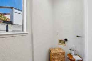 611 E McKinley Ave-S1109-020.jpg