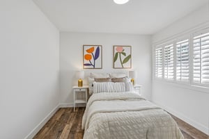 611 E McKinley Ave-S1109-030.jpg