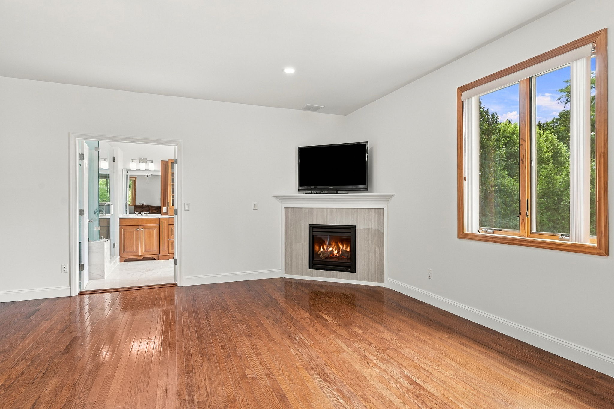  Photo 36