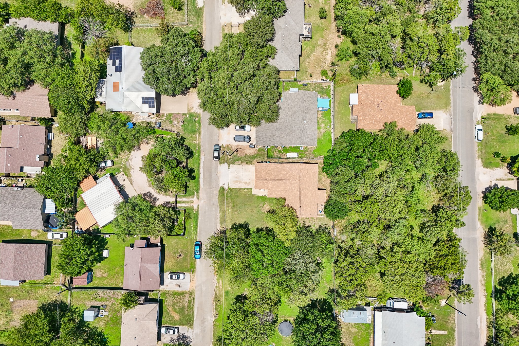 Magnolia Ln-S2207-046.jpg