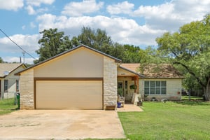 Magnolia Ln-S2207-001.jpg