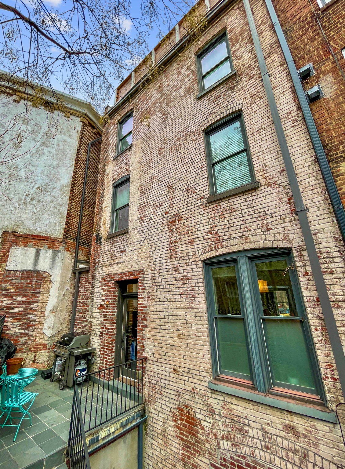  Photo 13