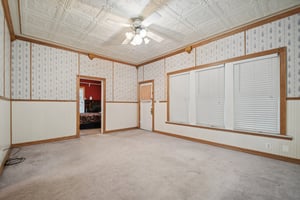 N Main St-S0810-015.jpg