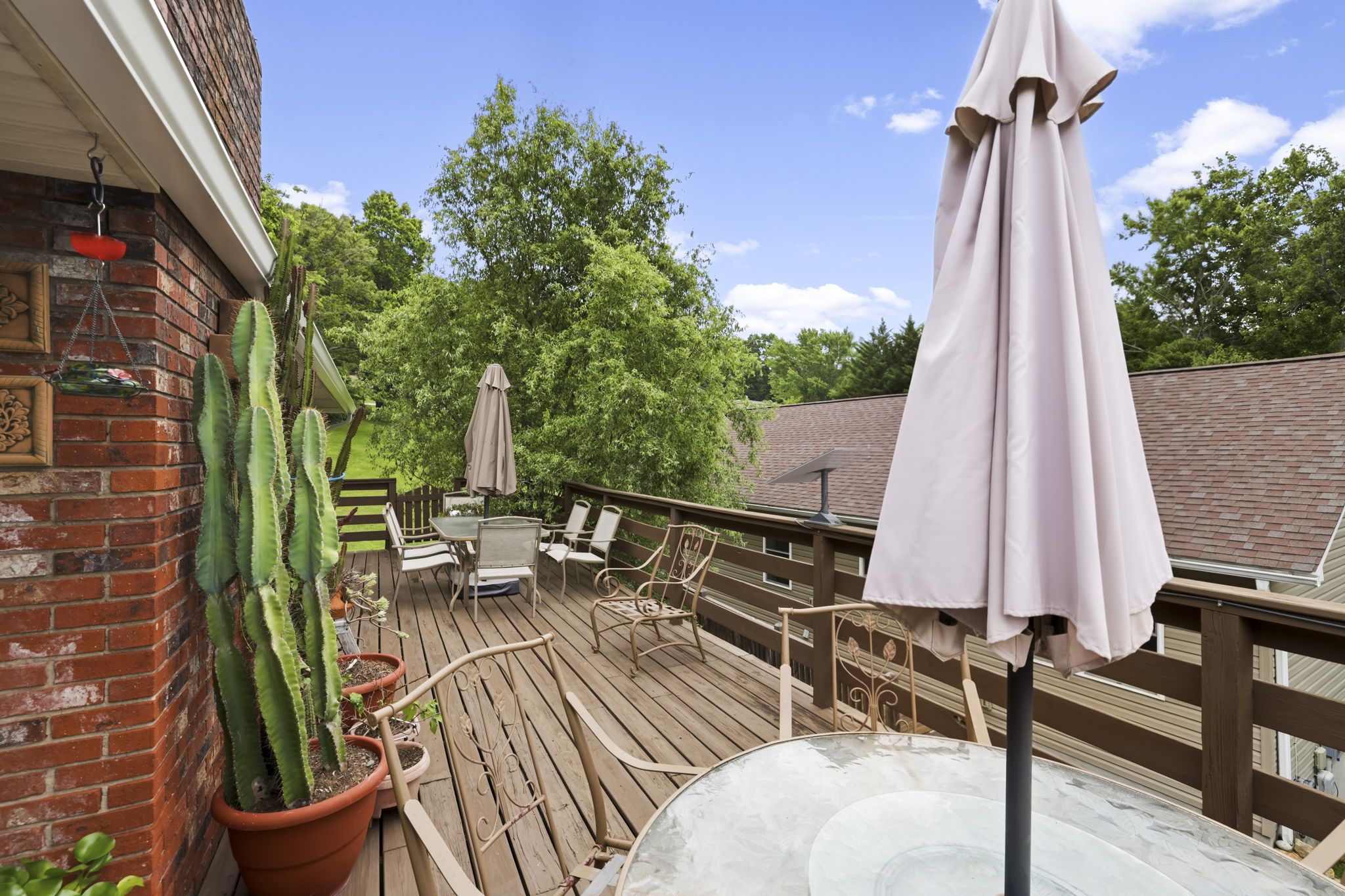 611 Back Porch