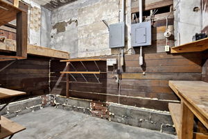  Photo 30