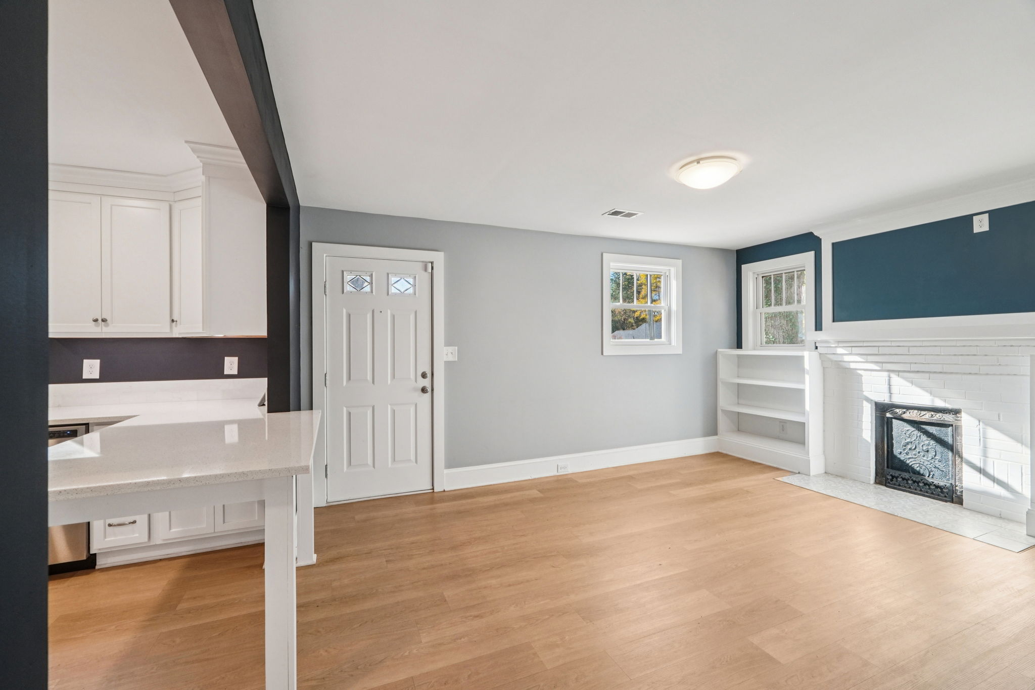 Sumner St-S1111-009r