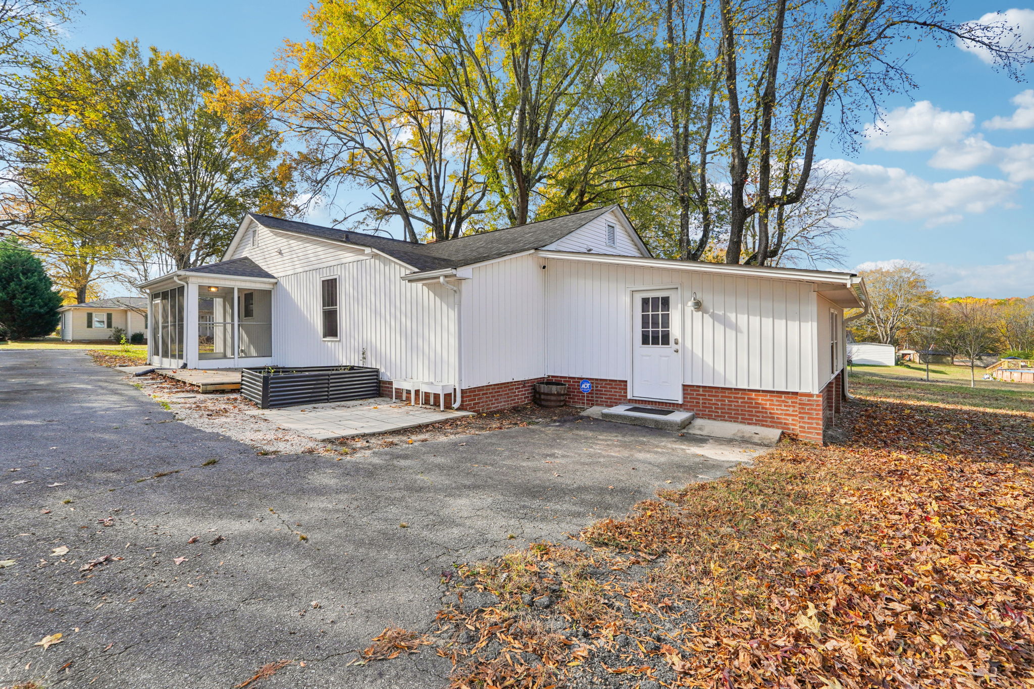 Sumner St-S1111-036r