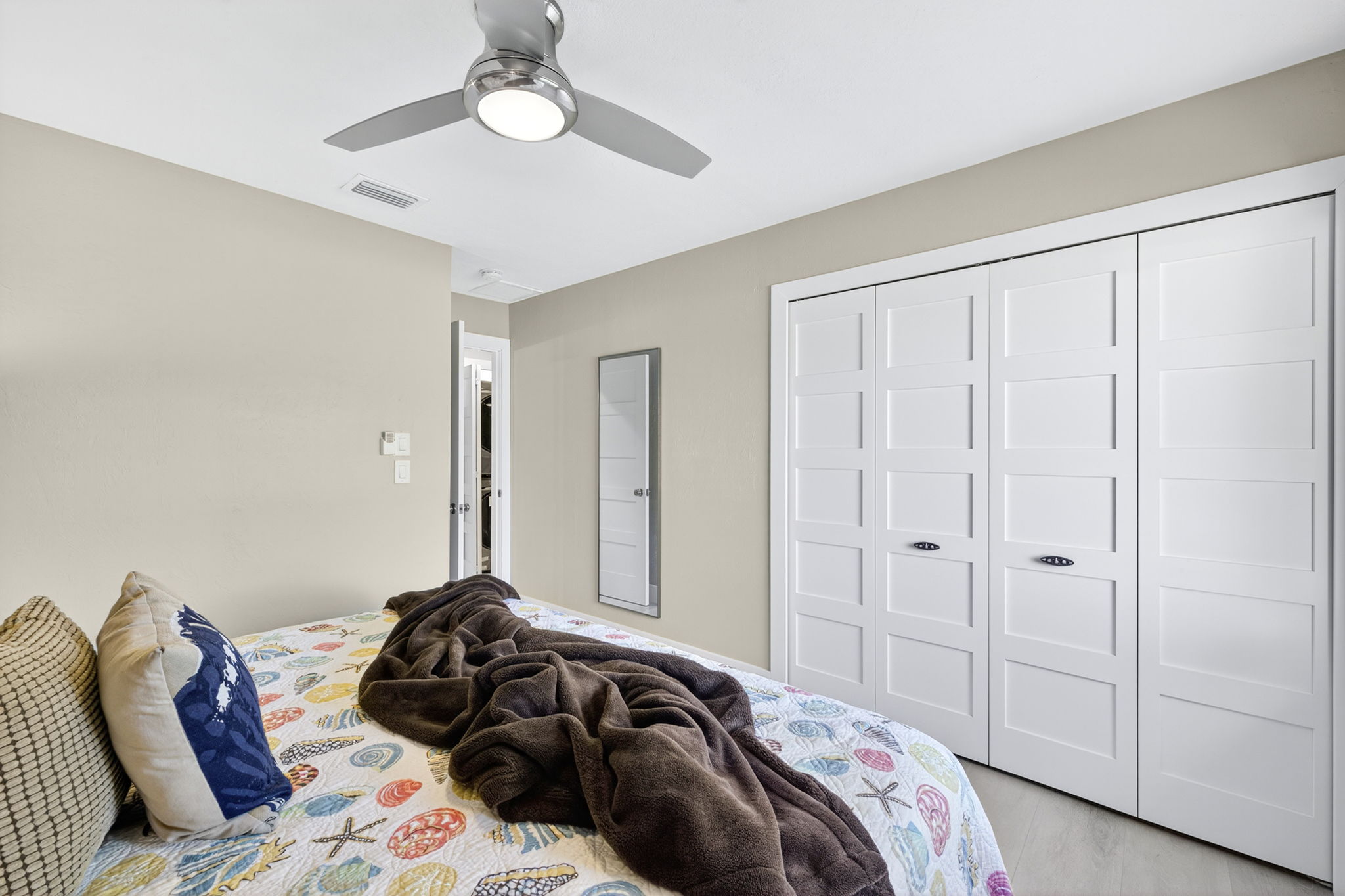 Guest Bedroom 2 - 2 of 2