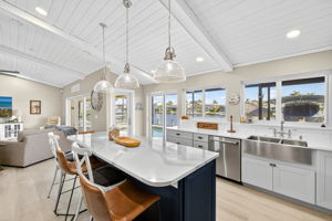 Breakfast Bar 1 of 2