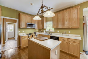 Vaughn Rd-020