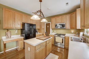 Vaughn Rd-021
