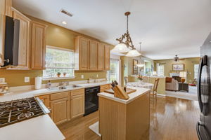 Vaughn Rd-022
