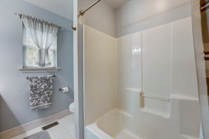 Vaughn Rd-035