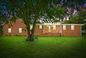 Photo 0