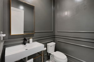  Photo 44