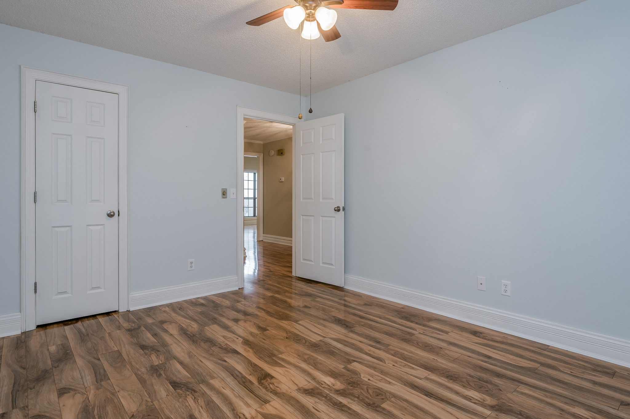 2nd Bedroom-2