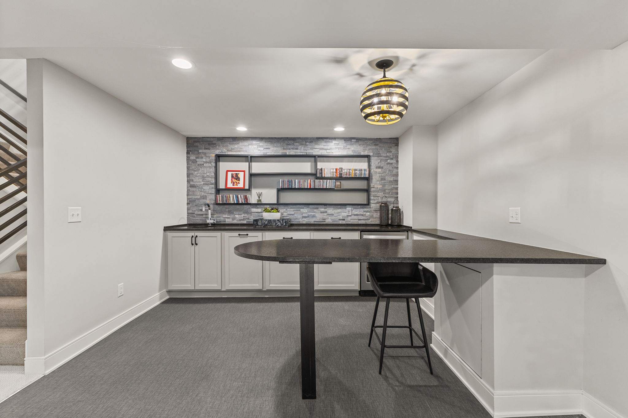  Photo 70
