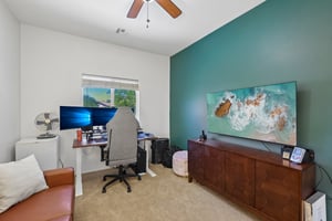 6113 Paddleboat St-S0508-042.jpg