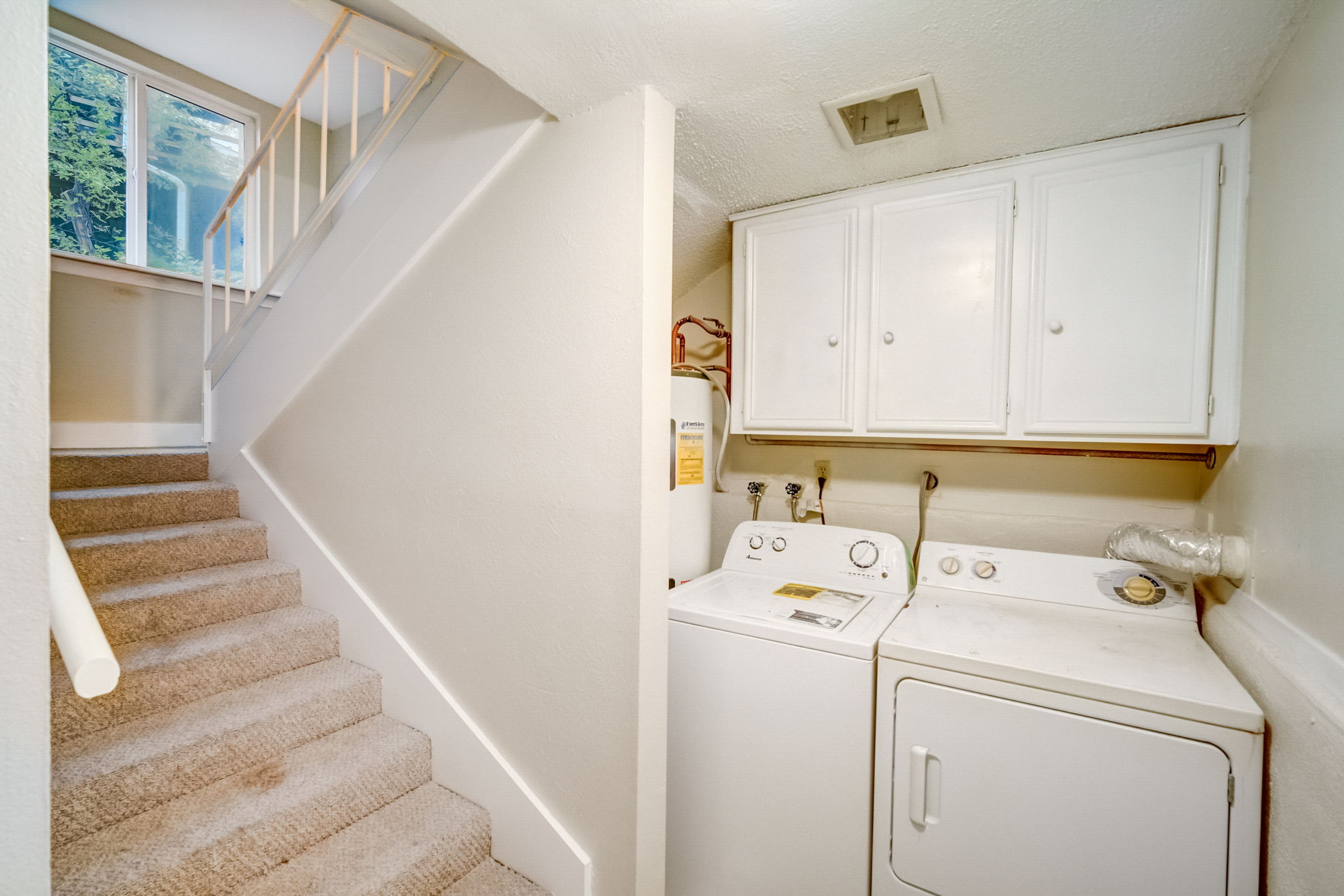 Shadow Valley Dr-035