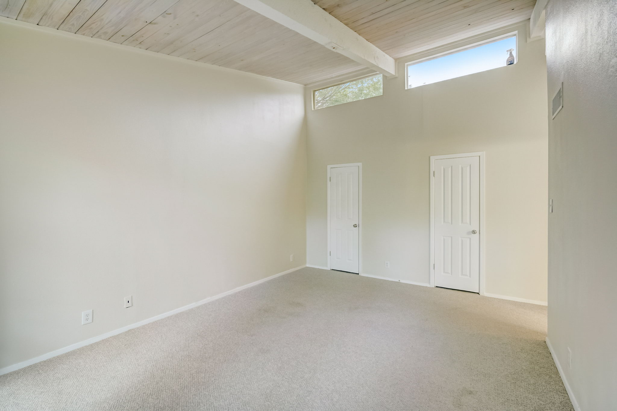 Shadow Valley Dr-019