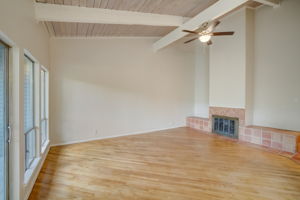 Shadow Valley Dr-009