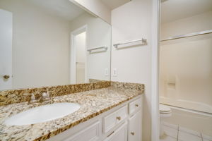 Shadow Valley Dr-029