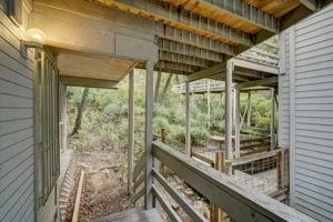 Shadow Valley Dr-040