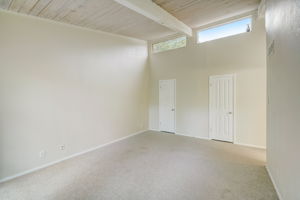 Shadow Valley Dr-019