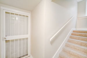 Shadow Valley Dr-036