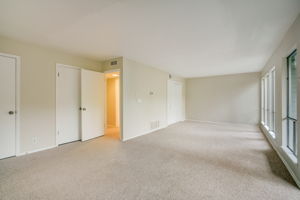 Shadow Valley Dr-031